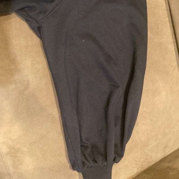 pink lily, oversized, black sweater, balloon sleeves, NWOT size small - Picture 8 of 9